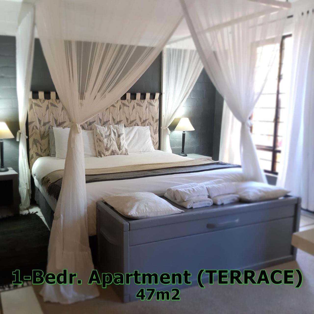 Hornbill House Self Catering Accommodation Hermanus Exterior foto
